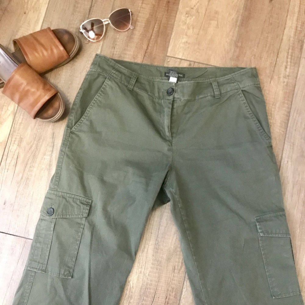 Banana Republic Army Green Cargo Pants